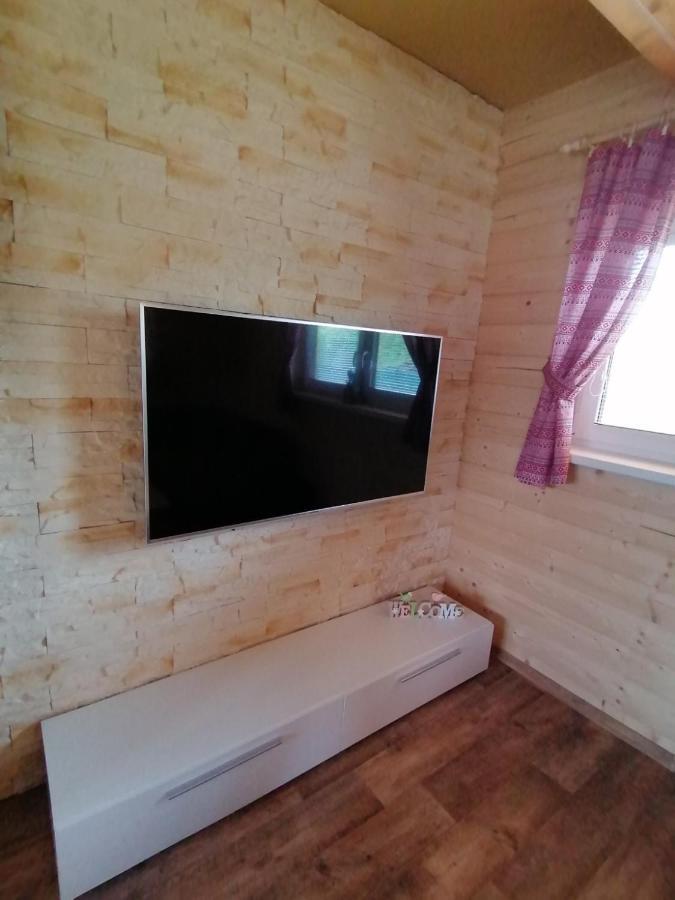 Chata Baska Na Liptove S Vlastnym Dvorom Liptovský Mikuláš Exteriör bild
