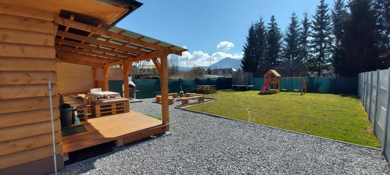 Chata Baska Na Liptove S Vlastnym Dvorom Liptovský Mikuláš Exteriör bild